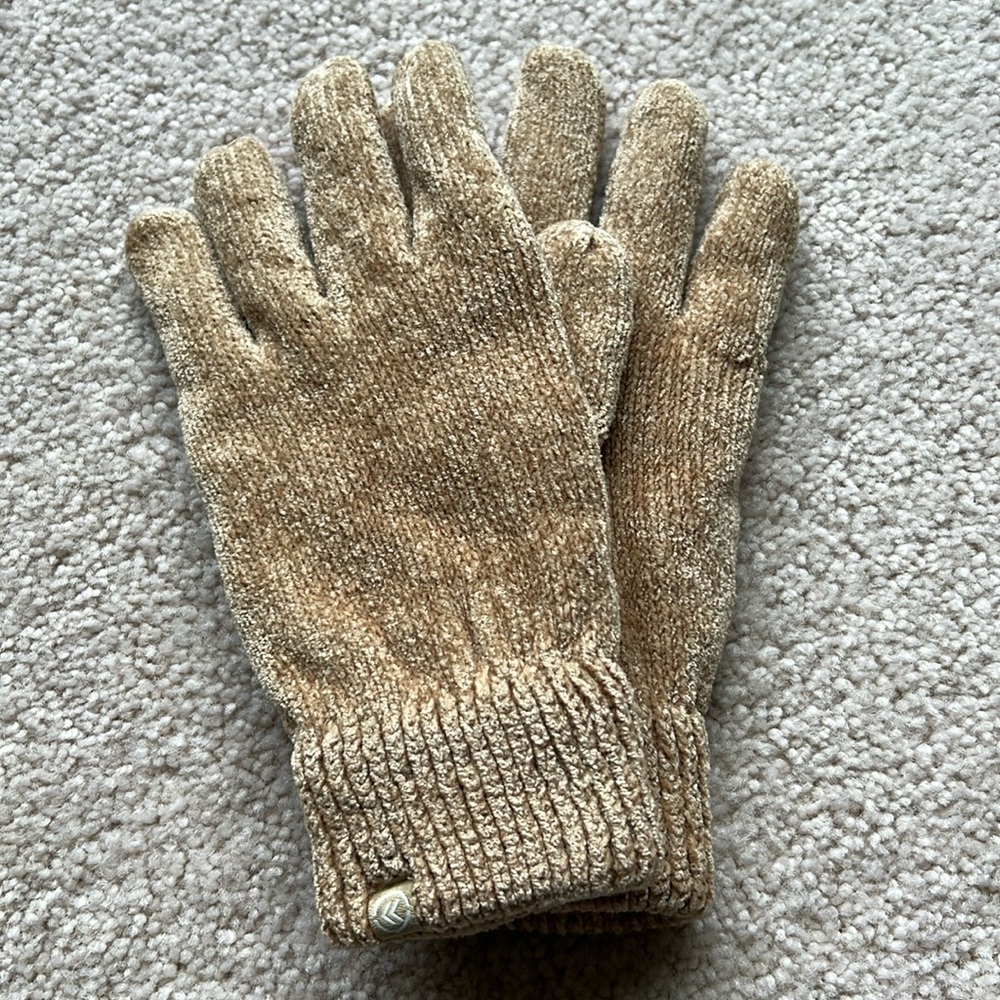 Tan Soft Winter Gloves